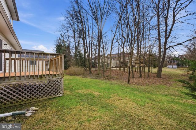 807 EASTERN POINT RD, Annapolis, MD 21401