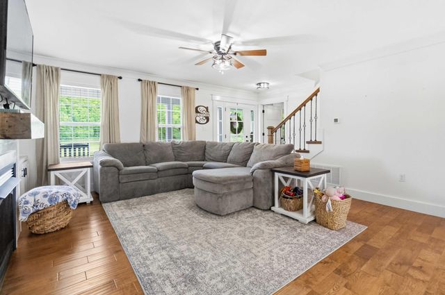 2604 Upper Rader Road, Manchester, KY 40962