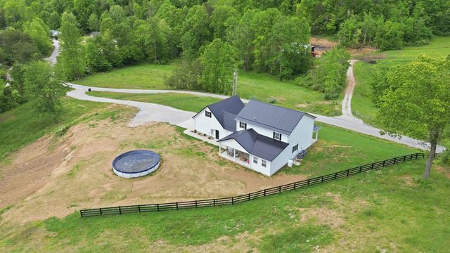 2604 Upper Rader Road, Manchester, KY 40962