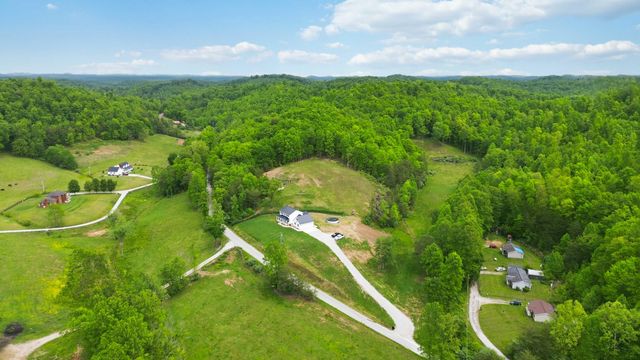 2604 Upper Rader Road, Manchester, KY 40962