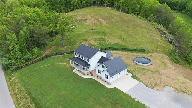 2604 Upper Rader Road, Manchester, KY 40962