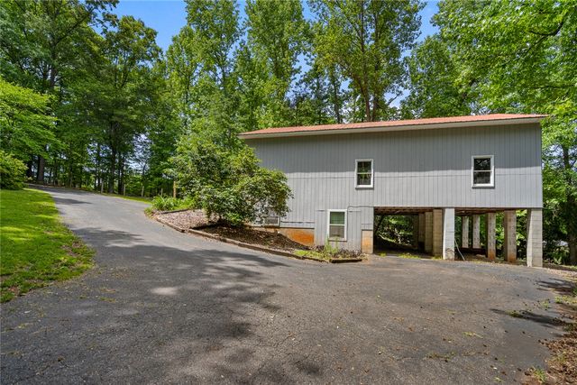 324 Hobson Road, Anderson, SC 29621