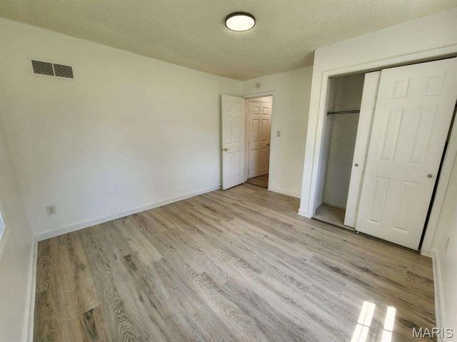 3966 Kleinschmidt Anex, Arnold, MO 63010