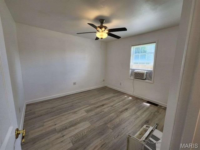 3966 Kleinschmidt Anex, Arnold, MO 63010