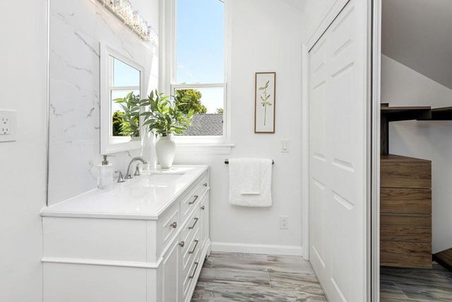 723 Winchester Drive, Burlingame, CA 94010