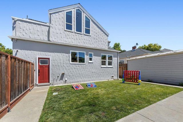 723 Winchester Drive, Burlingame, CA 94010