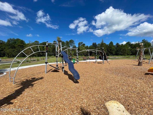 207 APPALACHIAN Trail, St. Johns, FL 32259