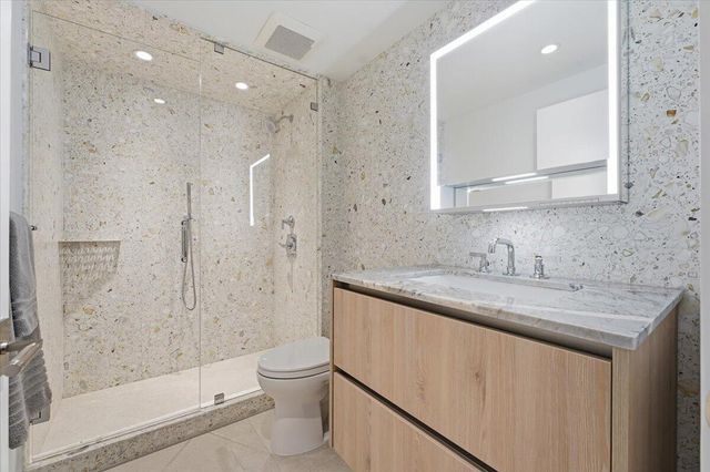 3100 N Ocean Boulevard N 1902, Fort Lauderdale, FL 33308