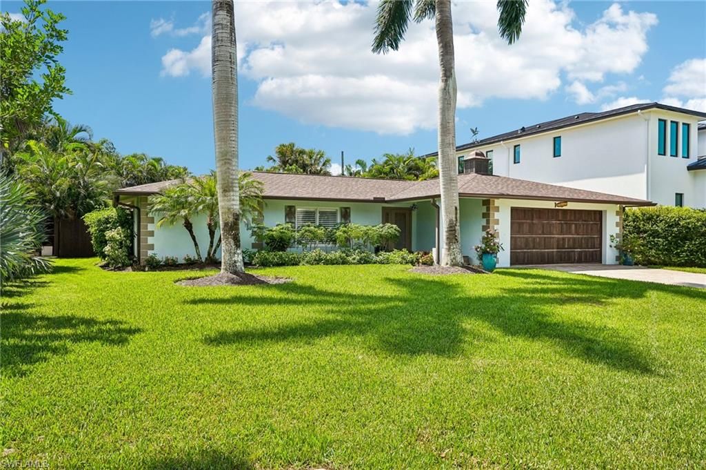 510 96th AVE N, NAPLES, FL 34108 — photo 4