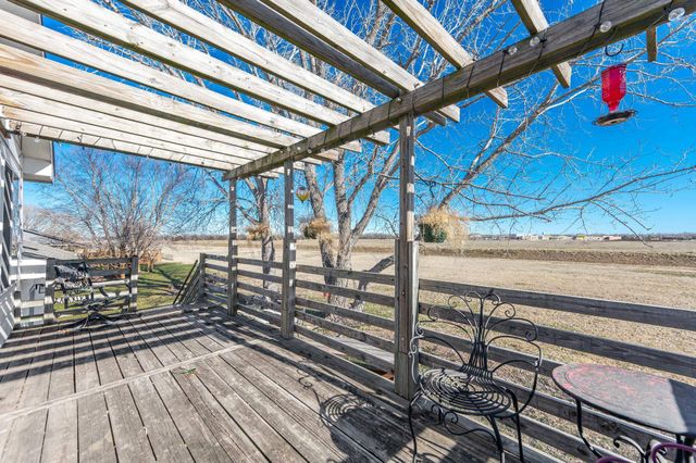 310 N Miles Ave, Valley Center, KS 67147