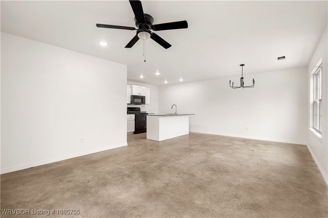 523 S 14th Street, Fort Smith, AR 72901