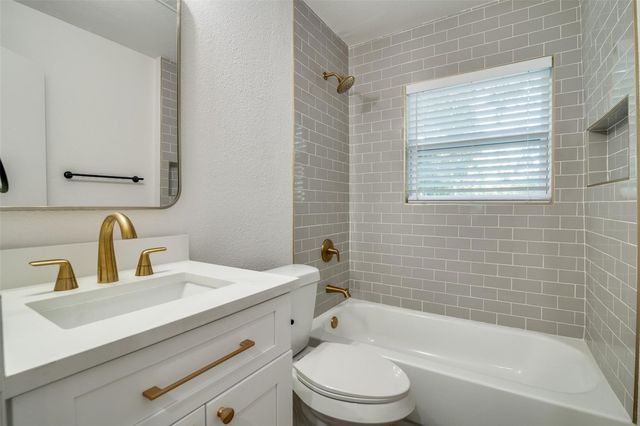 2536 Bluffton Drive, Dallas, TX 75228