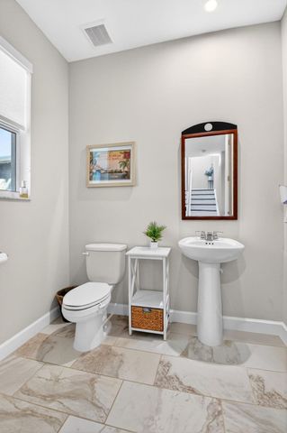 6613 Pointe Of Woods Drive, West Palm Beach, FL 33413