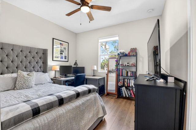 6613 Pointe Of Woods Drive, West Palm Beach, FL 33413