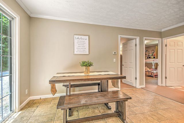 495 Deck Valley Road, Bristol, TN 37620