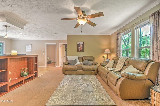495 Deck Valley Road, Bristol, TN 37620