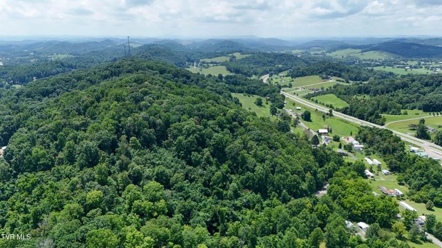 495 Deck Valley Road, Bristol, TN 37620
