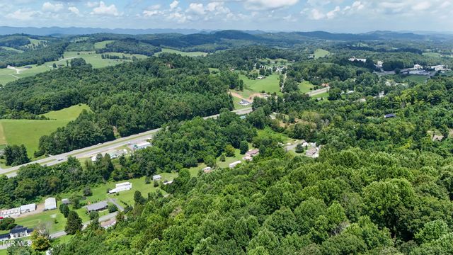 495 Deck Valley Road, Bristol, TN 37620