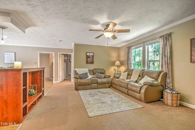 495 Deck Valley Road, Bristol, TN 37620