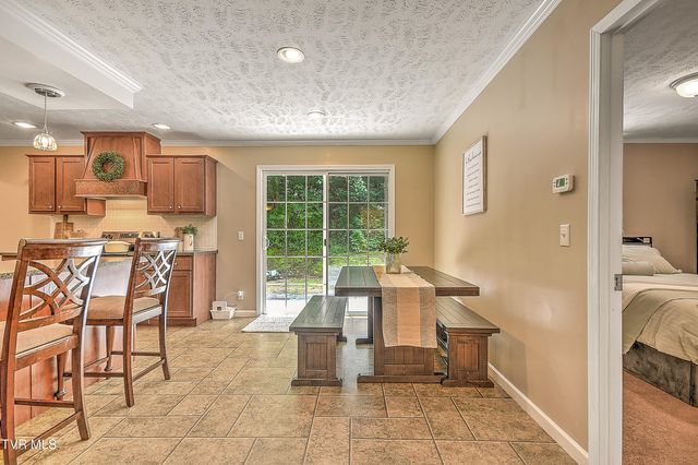 495 Deck Valley Road, Bristol, TN 37620