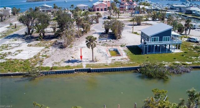 710 Matanzas CT, Fort Myers Beach, FL 33931