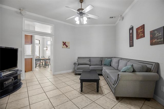 12315 Fisher Drive, Mont Belvieu, TX 77523