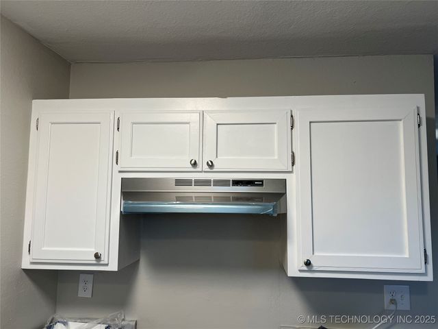 101 Plum Drive, Warner, OK 74469