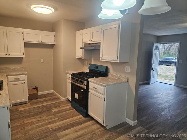 101 Plum Drive, Warner, OK 74469