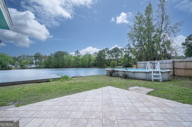 218 Cypress Drive, Kingsland, GA 31548