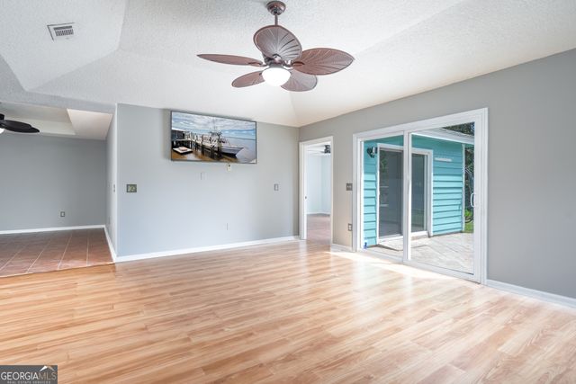 218 Cypress Drive, Kingsland, GA 31548