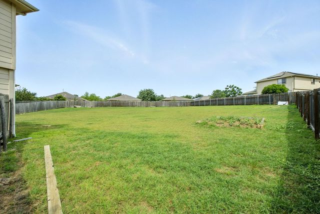 12824 Basket Flower CV, Elgin, TX 78621