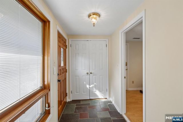 267 Pershing Avenue, Ridgewood, NJ 07450