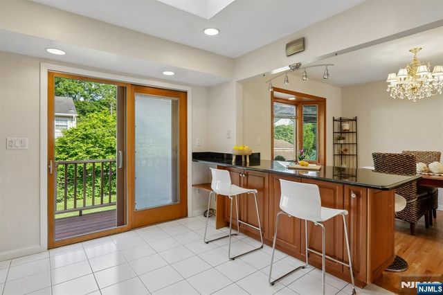 267 Pershing Avenue, Ridgewood, NJ 07450