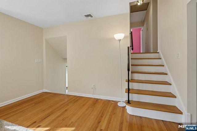 267 Pershing Avenue, Ridgewood, NJ 07450