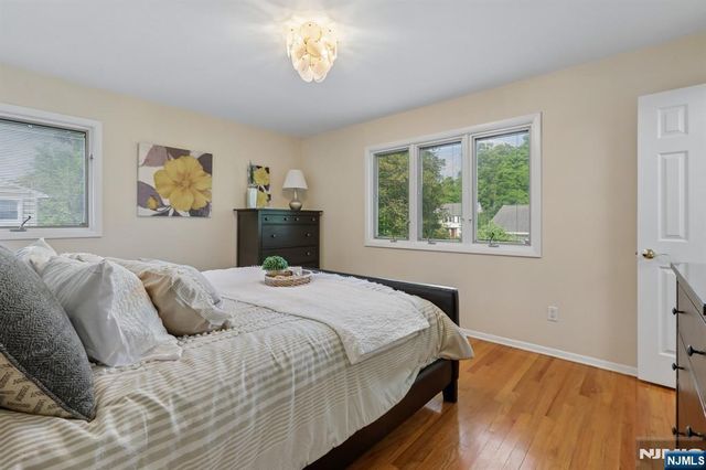 267 Pershing Avenue, Ridgewood, NJ 07450