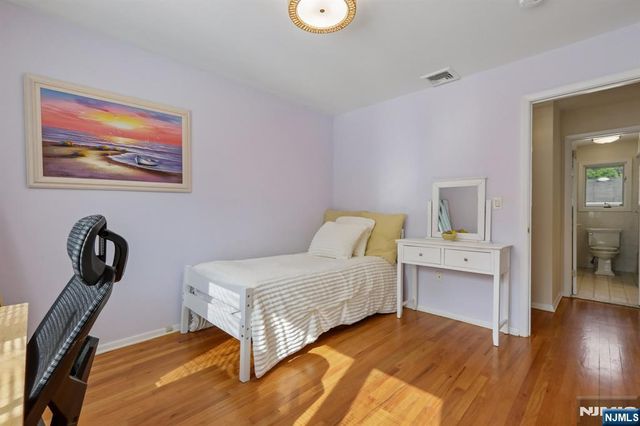 267 Pershing Avenue, Ridgewood, NJ 07450
