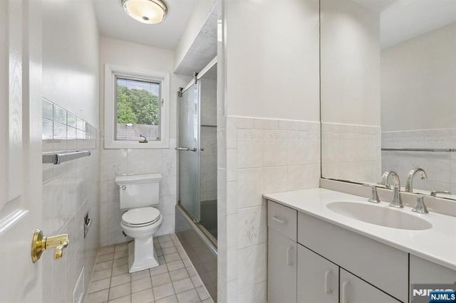 267 Pershing Avenue, Ridgewood, NJ 07450
