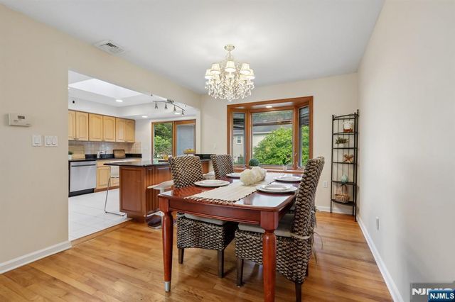 267 Pershing Avenue, Ridgewood, NJ 07450