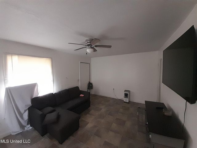 3065 Greenwood Avenue, Jackson, MS 39212