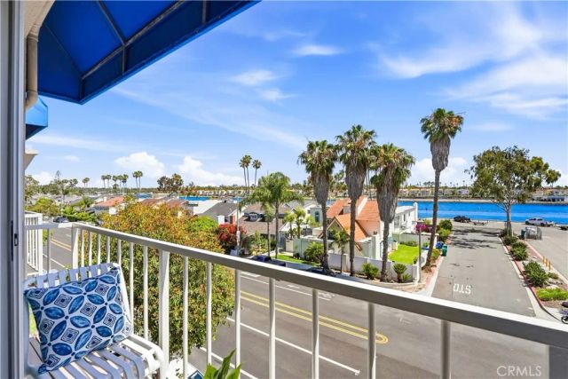 383 Bay Shore Avenue 407, Long Beach, CA 90803