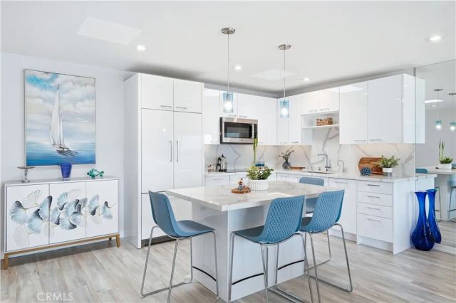 383 Bay Shore Avenue 407, Long Beach, CA 90803