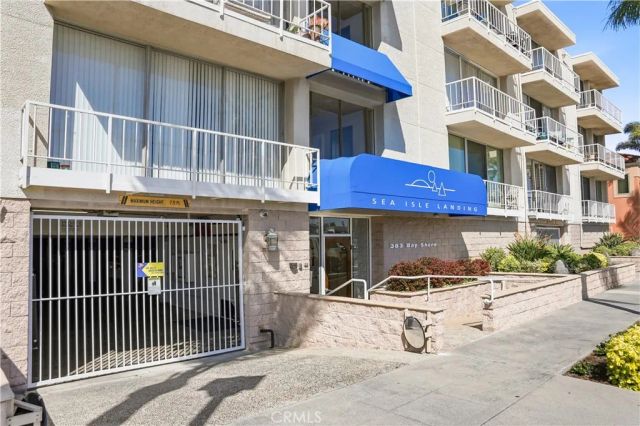 383 Bay Shore Avenue 407, Long Beach, CA 90803