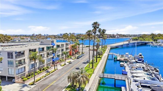 383 Bay Shore Avenue 407, Long Beach, CA 90803