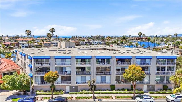 383 Bay Shore Avenue 407, Long Beach, CA 90803