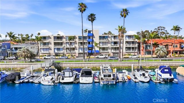 383 Bay Shore Avenue 407, Long Beach, CA 90803