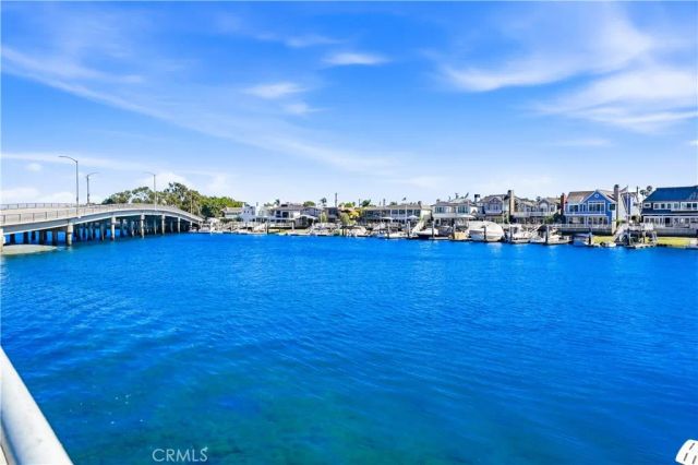 383 Bay Shore Avenue 407, Long Beach, CA 90803