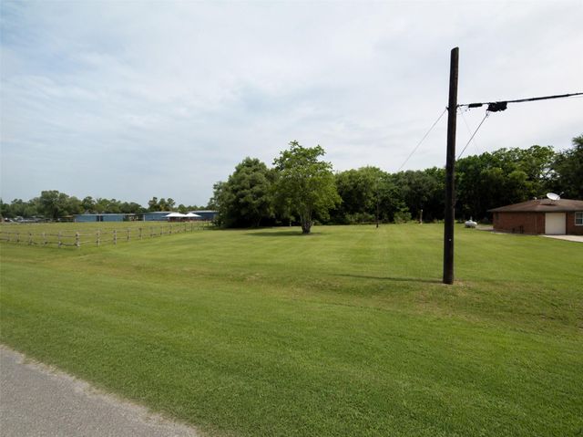 0 Brown Street, Hitchcock, TX 77563