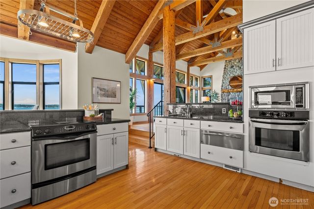 6617 149th Avenue NW, Lakebay, WA 98349