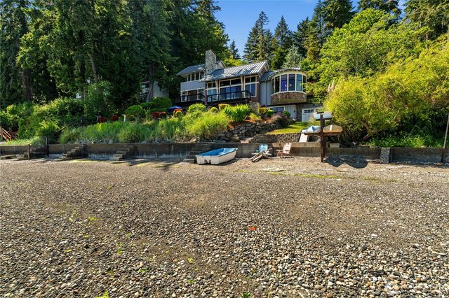 6617 149th Avenue NW, Lakebay, WA 98349
