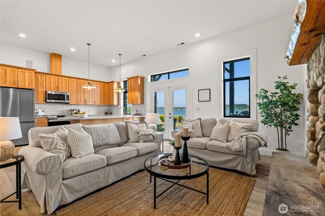 6617 149th Avenue NW, Lakebay, WA 98349